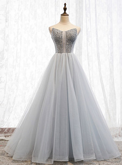 Pretty Gray Tulle Sweetheart Sleeveless Beading Long Prom Dress 2020