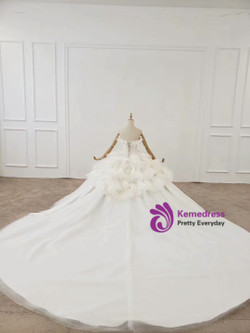 Shop 2020 Ruched Tulle Ball Gown White Sweetheart Beading Huate Couture Wedding Dress Shop 2020 Ruched Tulle Ball Gown White Sweetheart Beading Huate Couture Wedding Dress