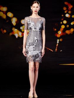 Fashionable Silver Gray Sequins Short Sleeve Appliques Mother Of The Bride Dress