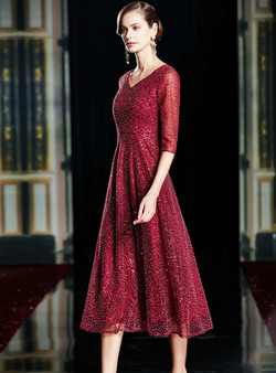 Delicate Burgundy Sequins Beading V-neck Half Sleeve Tea Length Mother Of The Bride Dress