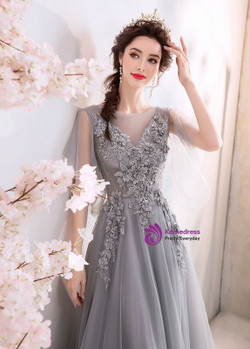 In Stock:Ship in 48 Hours Gray Tulle Appliques Beading Backless Prom Dress