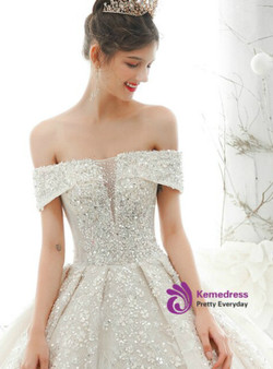 Elegant Tulle Off the Shoulder Beading Sequins Wedding Dress With Long Train