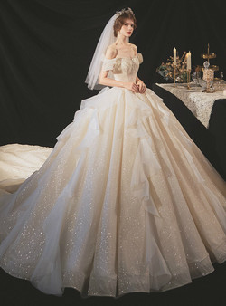 Flattering Champagne Tulle Off the Shoulder Beading Sleevless Wedding Dress