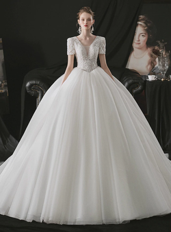 Flattering White Lace Appliques Beading Tulle V-neck Short Sleeve Wedding Dress