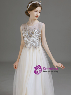 Princess Champagne Sleeveless Tulle Appliques Flower Girl Dress