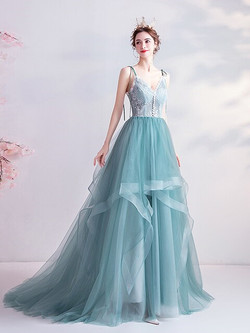 In Stock:Ship in 48 Hours Tulle Lace Button Prom Dress