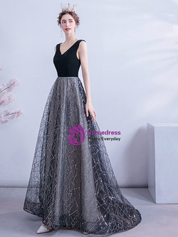 In Stock:Ship in 48 Hours Black Sequins V-neck Prom Dress