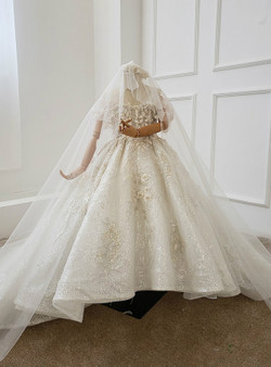 White Sequins Appliques Beading Spaghetti Straps Flower Girl Dress