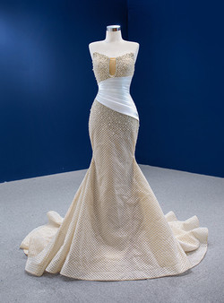 Sexy Champagne Mermaid Strapless Pearls Prom Dress