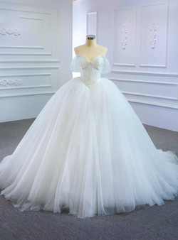 White Ball Gown Tulle Pleats Wedding Dress