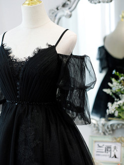 Black Tulle Lace Short Sleeve Pleats Homecoming Dress