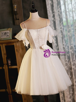 White Spaghetti Straps Tulle Lace Beading Homecoming Dress