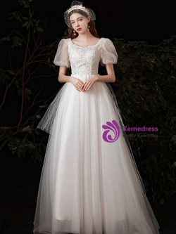 White Tulle Appliques Square Puff Sleeve Wedding Dress