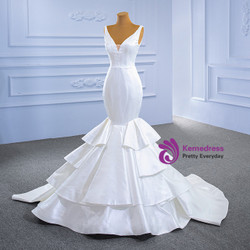 Simple White Mermaid Satin V-neck Wedding Dress