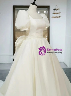 White Square Neck Puff Sleeve Wedding Dress