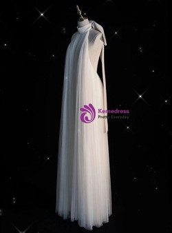 Loose White Tulle Halter Backless Wedding Dress