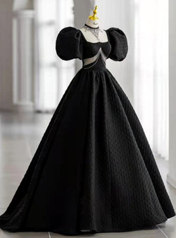 Black Beading Puff Sleeve Backless Prom Dress