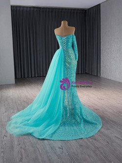 Mermaid Sequins Long Sleeve Strapless Pleats Prom Dress