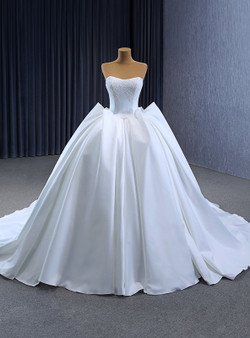 White Satin Strapless Lace Appliques Wedding Dress