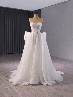 White Tulle Sequins Strapless Wedding Dress