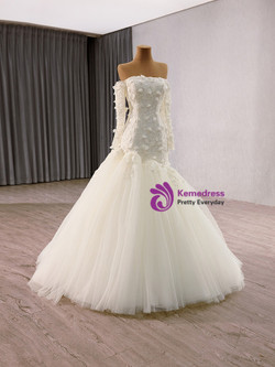White Mermaid Tulle Long Sleeve 3D Appliques Wedding Dress