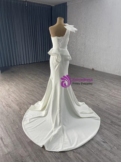 White Mermaid Pleats Beading Wedding Dress