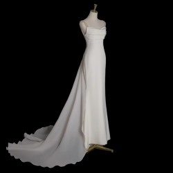 Sexy White Mermaid Straps Pearls Wedding Dress