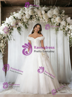 White Tulle Off the Shoulder Wedding Dress