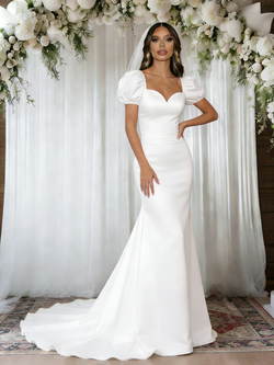 White Mermaid Puff Sleeve Wedding Dress