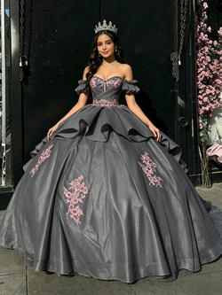 Gray Tulle Off The Shoulder Appliques Quinceanera Dress