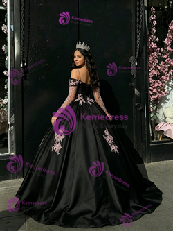 Black Satin Straps Appliques Quinceanera Dress