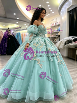 Light Blue Tulle Straps Appliques Quinceanera Dress