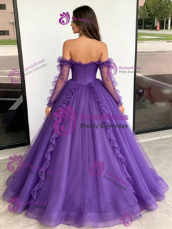 Purple Tulle Strapless Quinceanera Dress