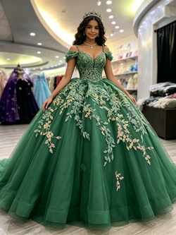 Green Tulle Straps Appliques Quinceanera Dress