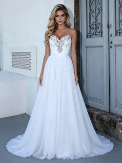 Simple White Chiffon Strapless Wedding Dress