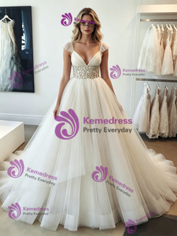 White V-neck Tulle Beading Wedding Dress