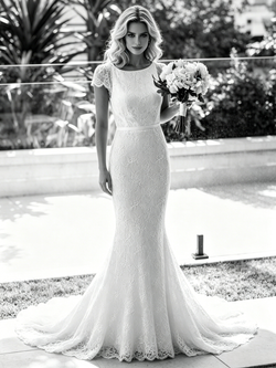 Sexy White Mermaid Lace Backless Wedding Dress