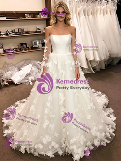 White Tulle Off The Shoulder Long Sleeve Wedding Dress