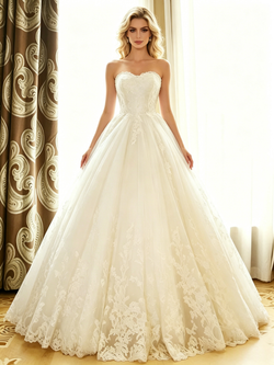 White Tulle Lace Strapless Wedding Dress