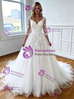 White Tulle Short Sleeve Appliques Wedding Dress