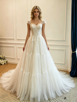 A-Line White Tulle Straps Lace Wedding Dress