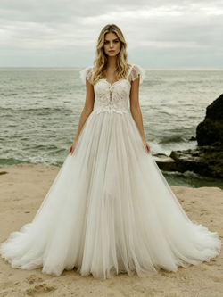 White Tulle Lace Straps Wedding Dress