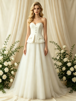 A-Line Ivory Tulle Strapless Bow Wedding Dress