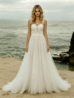 Tulle Lace Appliques Straps Wedding Dress