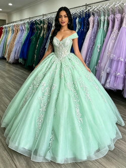 Green Tulle Off the Shoulder Appliques Quinceanera Dress