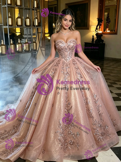 Ball Gown Tulle Strapless Quinceanera Dress