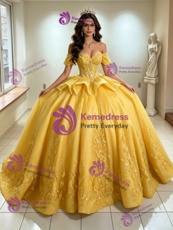 Yellow Tulle Off the Shoulder Appliques Quinceanera Dress