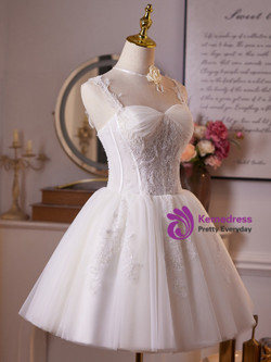 White Tulle Appliques Straps Homecoming Dress