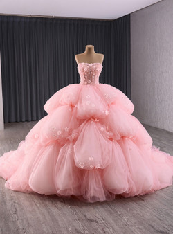 Pink Tulle Strapless 3D Appliques Prom Dress