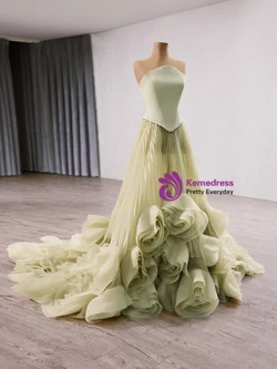 Green Tulle Strapless Pleats Prom Dress